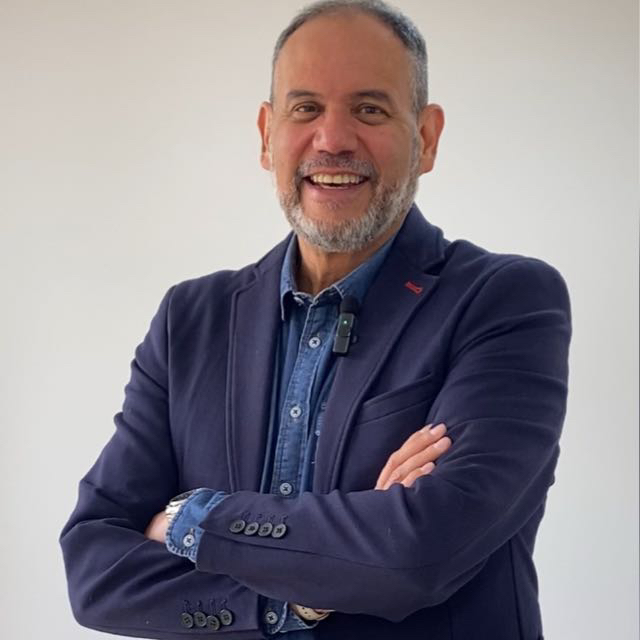 Rubén Reyes Psicólogo y Director de Puedoser Hunters.